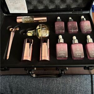 Skin Youth Collection Suitcase 11-Piece set including  LED LIGHT TOOL  BNIB